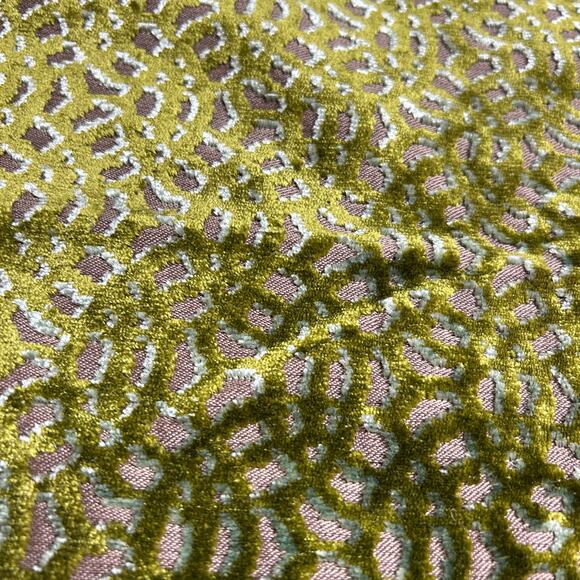 Jim Thompson KHAO ROM  Flocked Geometric Upholstery Fabric Sample 36x26 in - Picture 2 of 16